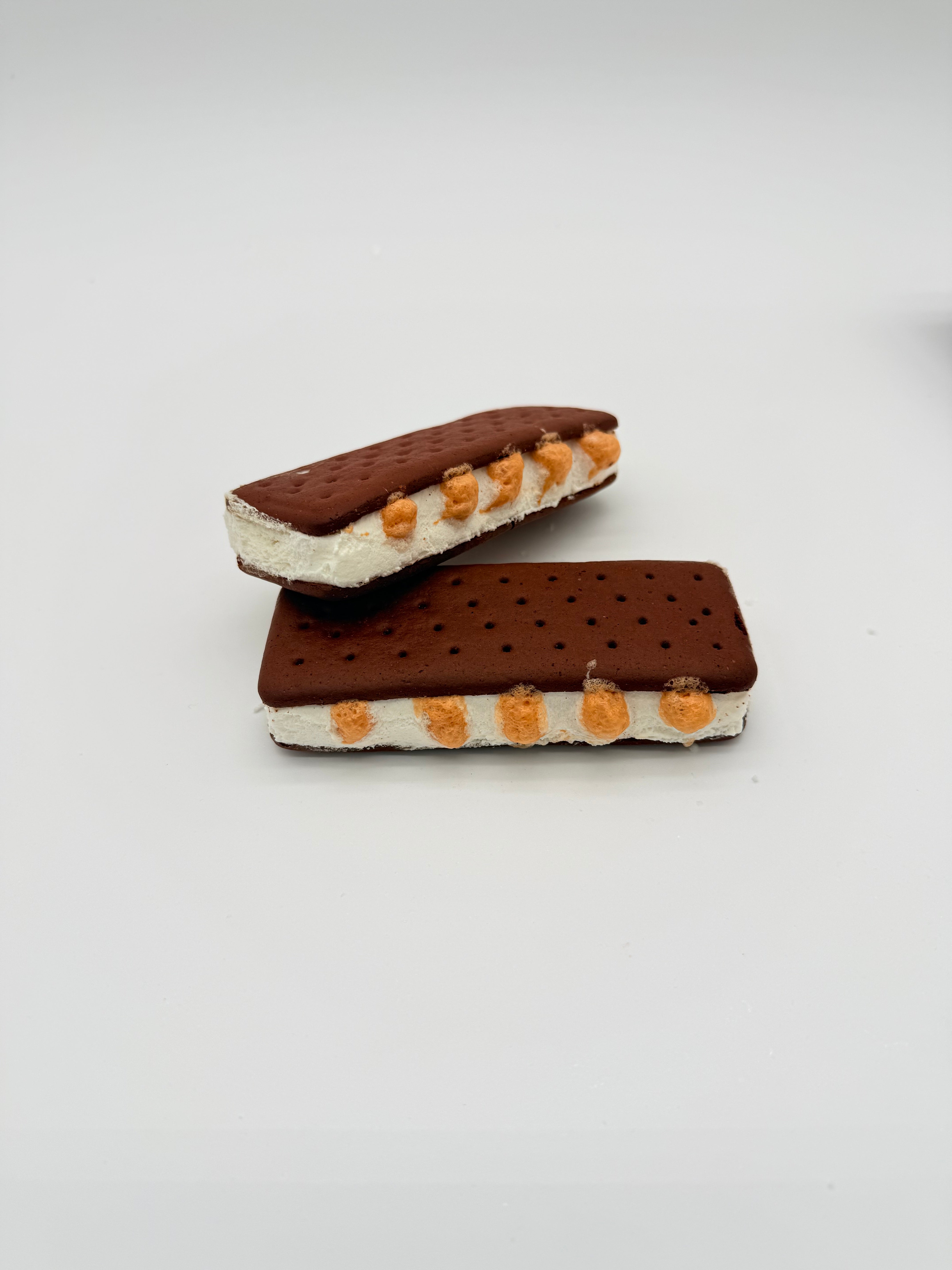 Ice Cream Sandwich - Caramel